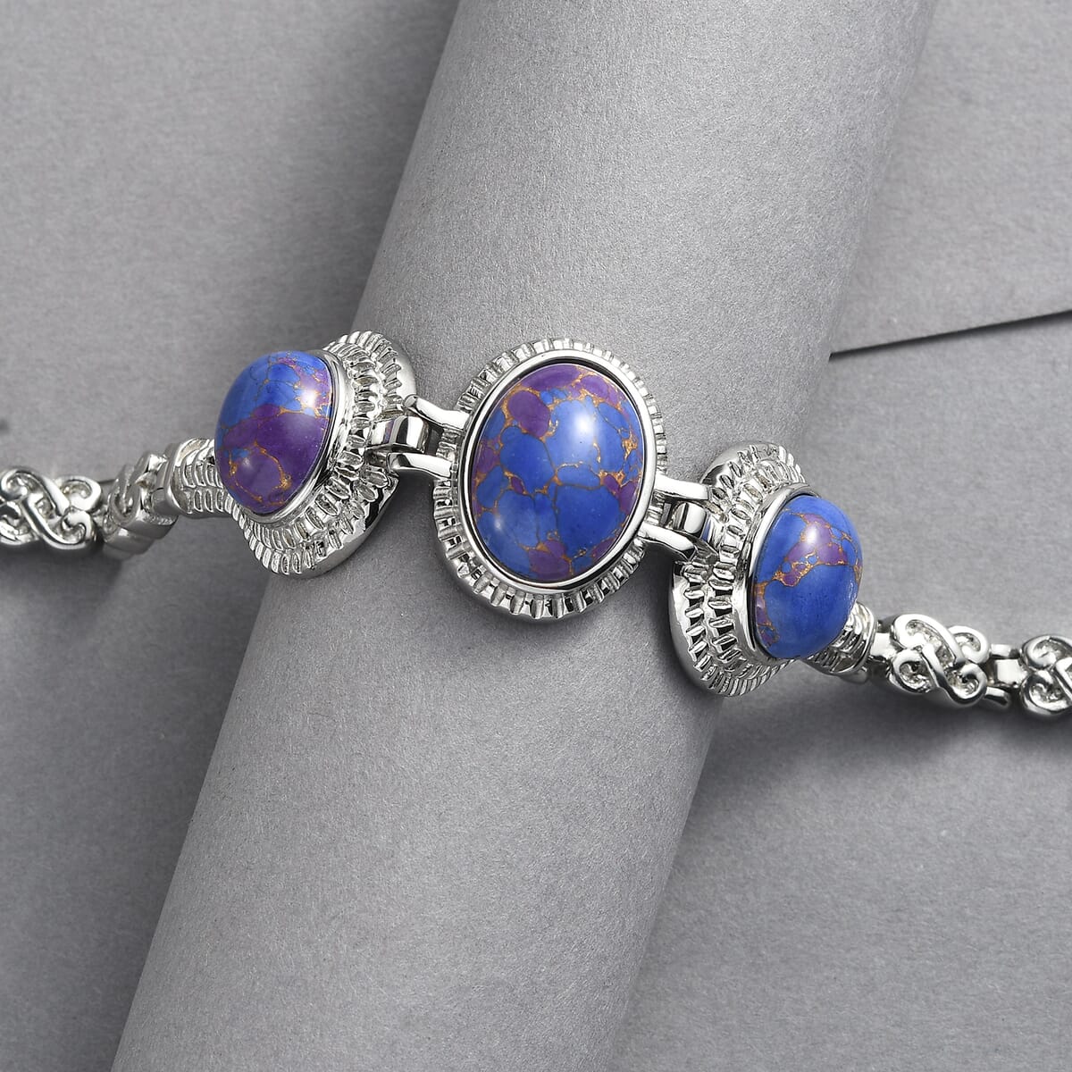 Mojave Purple Turquoise 18.30 ctw Bracelet in Stainless Stee (7.00 In)  image number 1
