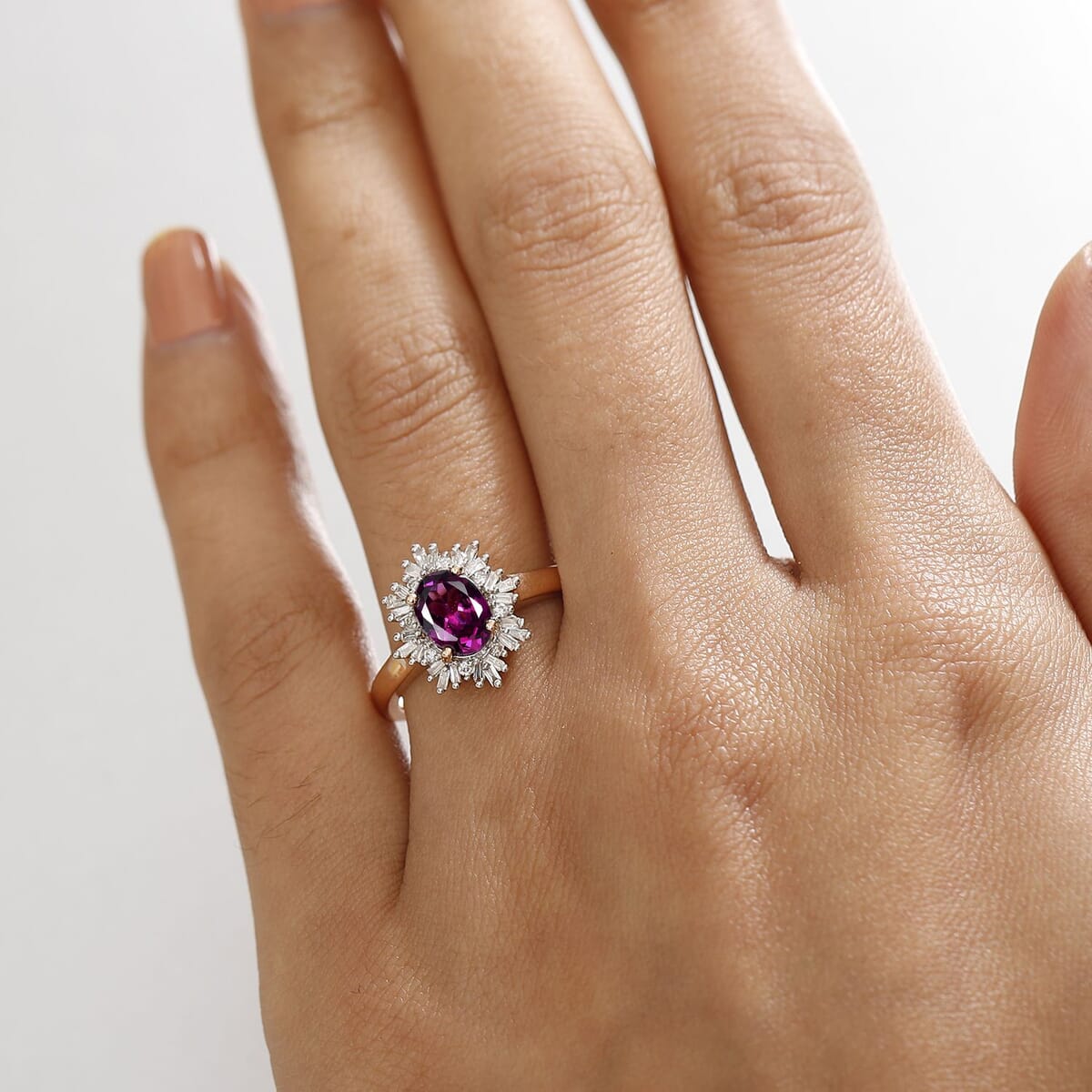 Luxoro AAA Radiant Ember Garnet and G-H I2 Diamond 1.70 ctw Snowflake Ring in 10K Rose Gold (Size 6.0) image number 2