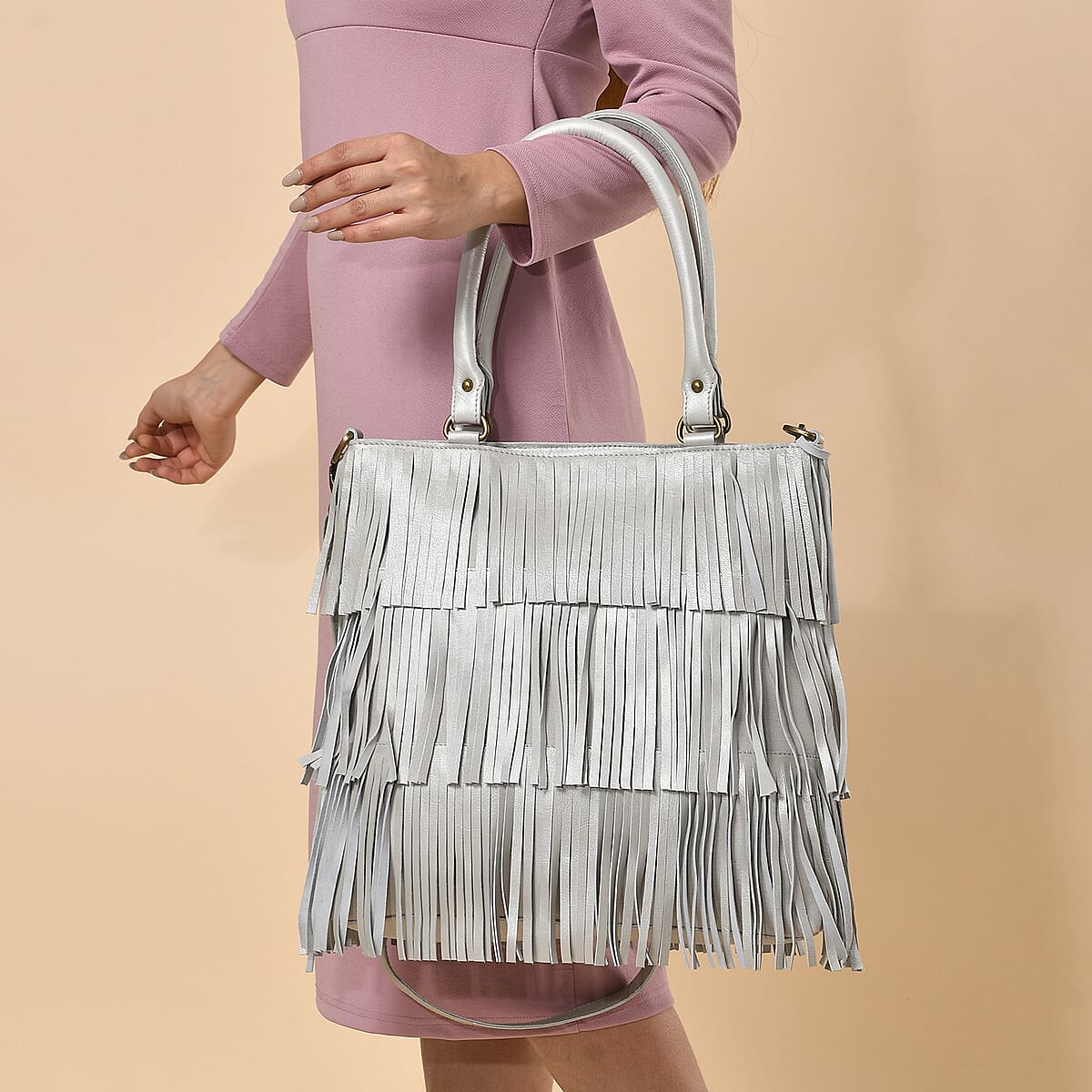 Silver Genuine Leather In Metallic Look Fringes Tote Bag image number 3