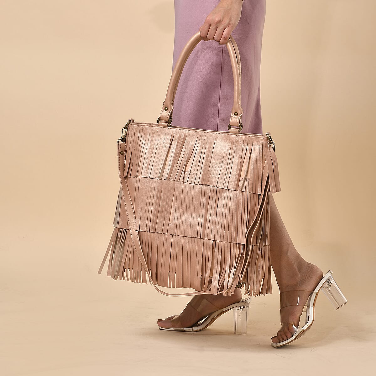Pink Genuine Leather In Metallic Look Fringes Tote Bag image number 3
