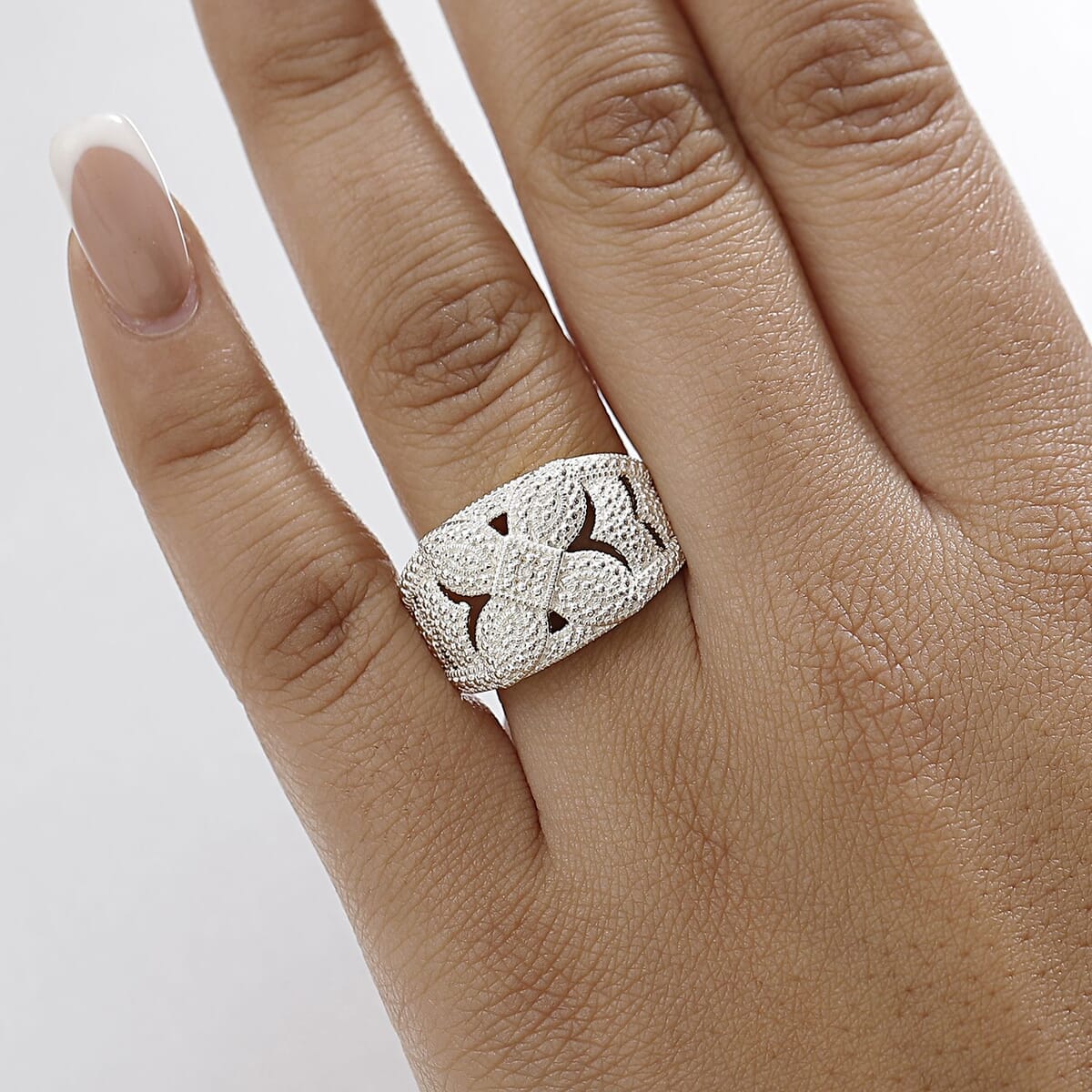 Karis Diamond Accent Cluster Ring in 18K YG Plated (Size 7.0) image number 2