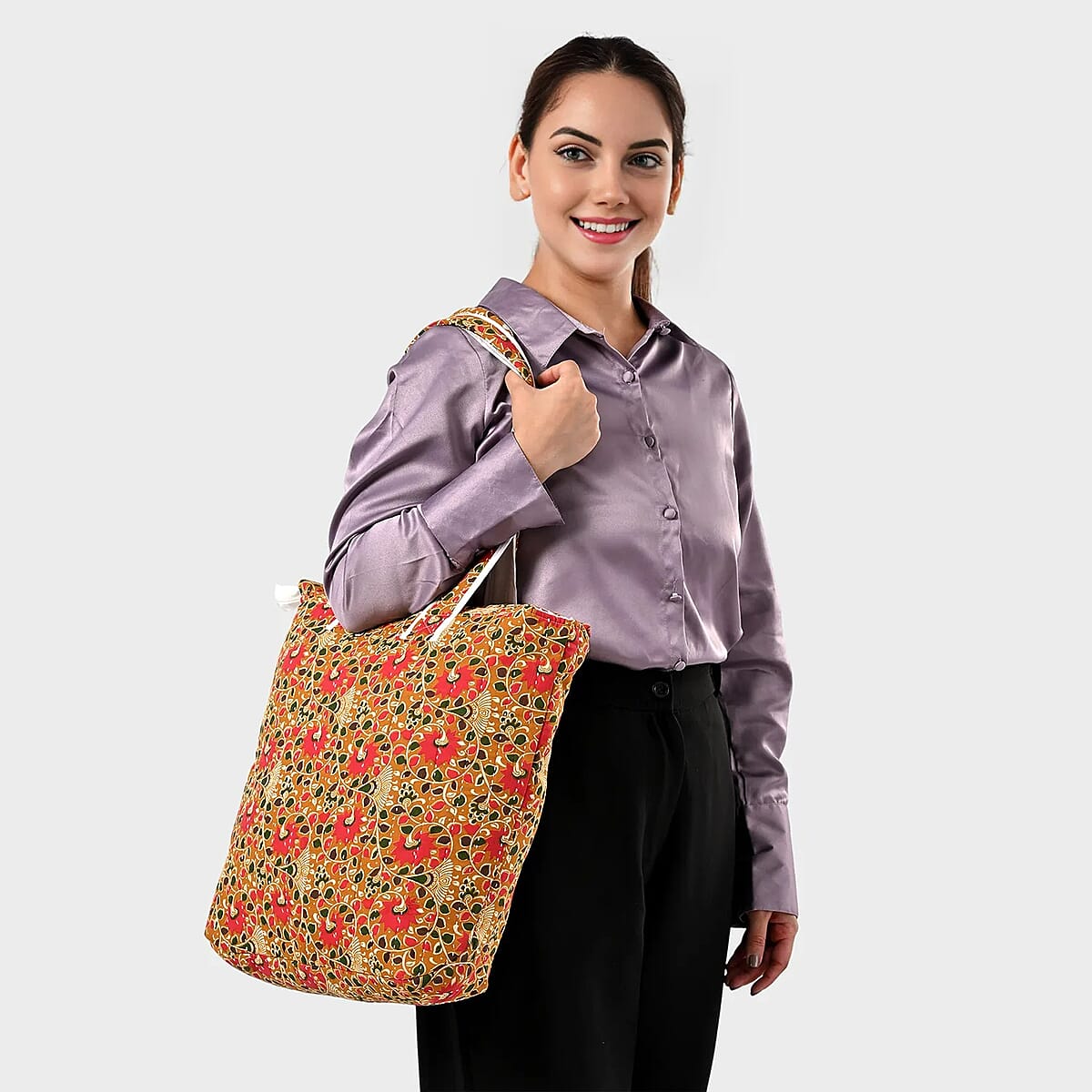 Red Natural Vine Pattern Hand Stitched Kantha Cotton Tote Bag image number 1