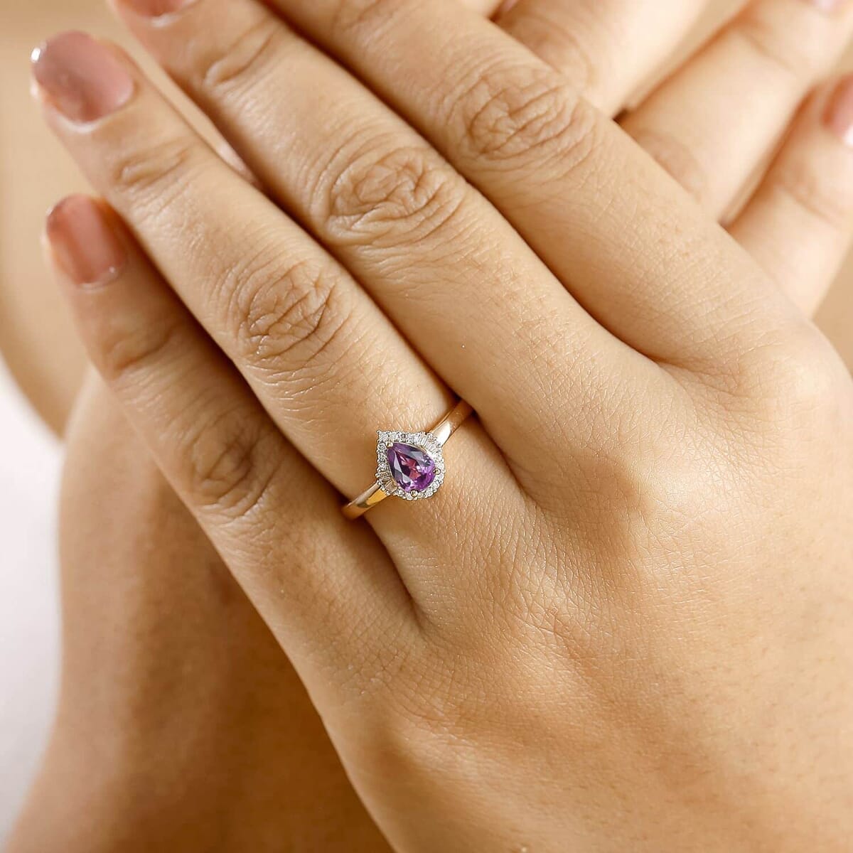 Luxoro 10K Rose Gold AAA Madagascar Purple Sapphire, Diamond (G-H, I2) Halo Ring (Size 8.5) 0.90 ctw image number 2