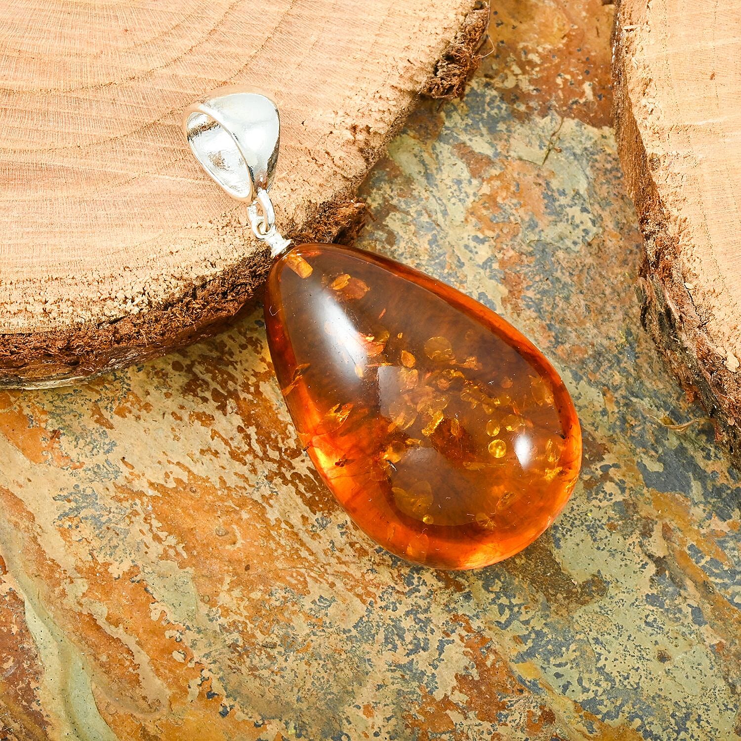 Default Title - Product card gallery slide 2 (10145915961627)