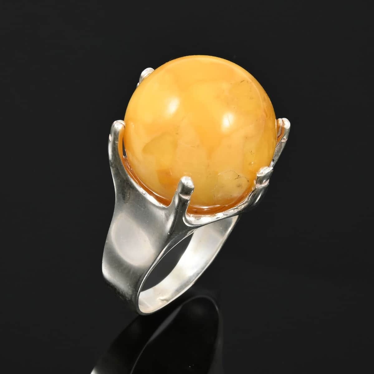 Butterscotch Amber Ring in Sterling Silver (Size 7.0) image number 1