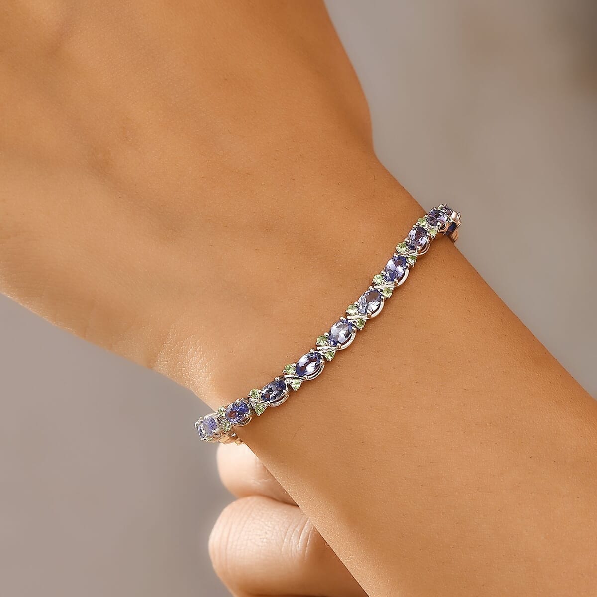 D'Joy Tanzanite, Tsavorite Garnet 9.25 ctw Petals Vine Bracelet in Rhodium Over Sterling Silver (8.00 In) image number 2