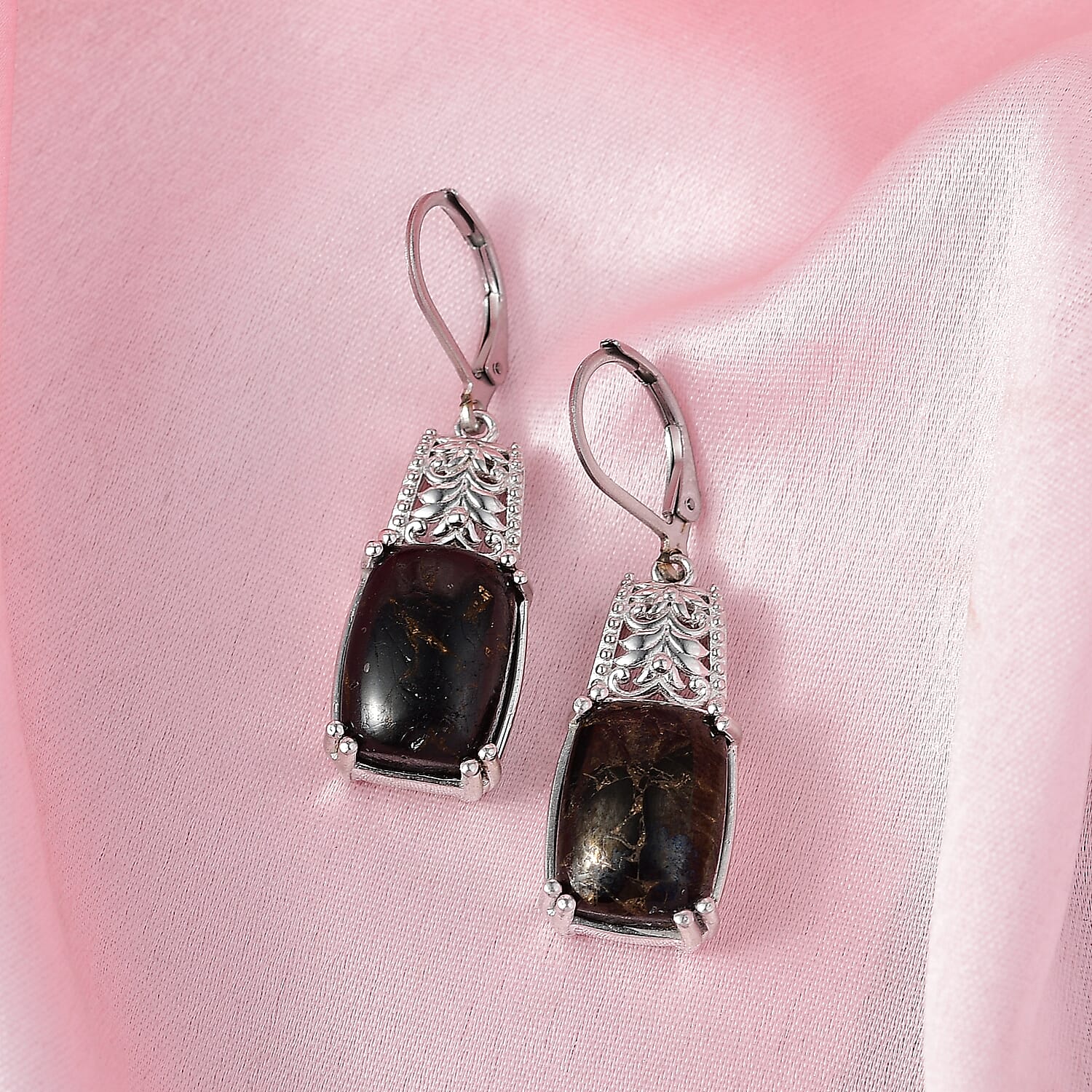 Default Title - Product card gallery slide 2 (10145919926555)