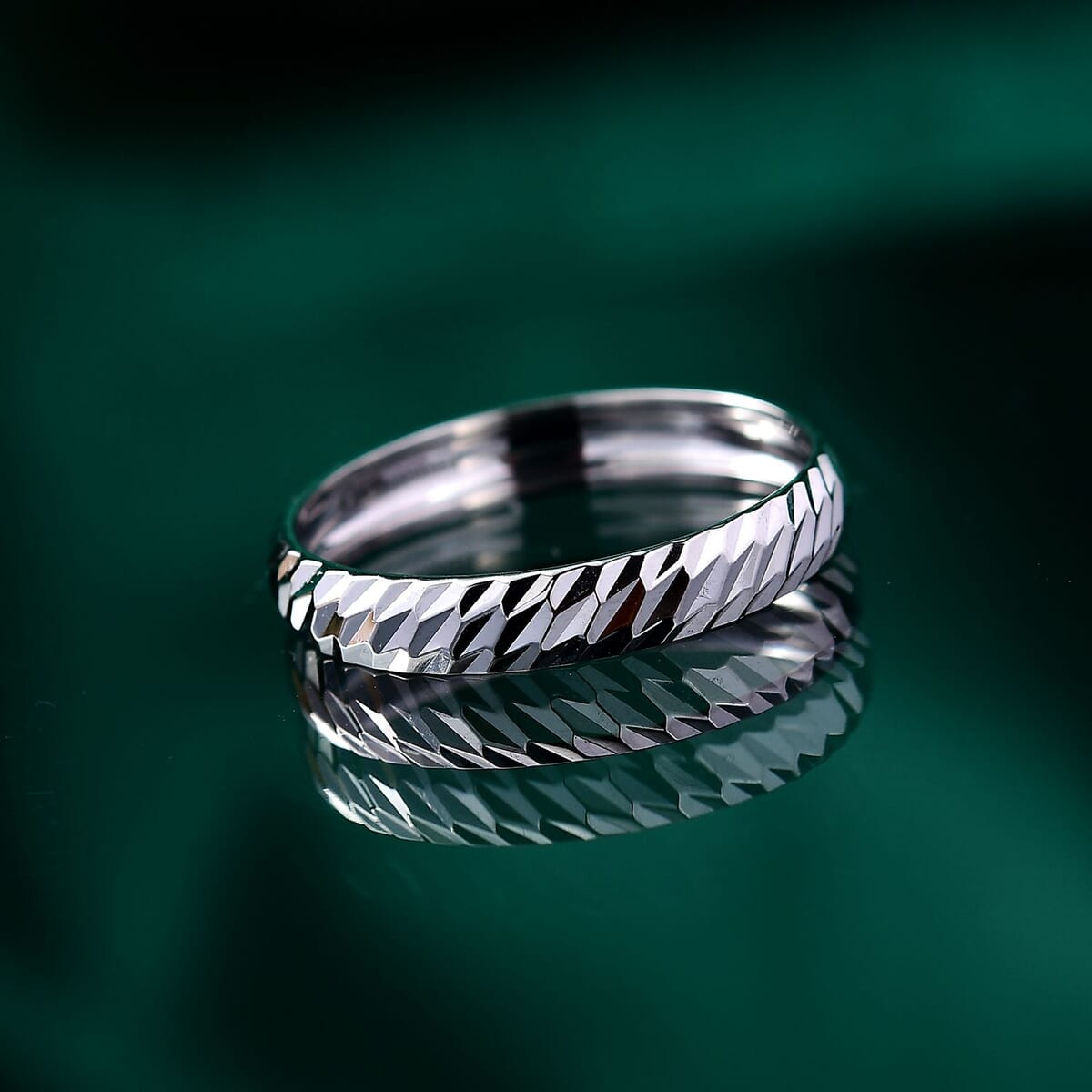Wave Band Ring in 950 Platinum (Size 10.0) 1.85 Grams image number 1