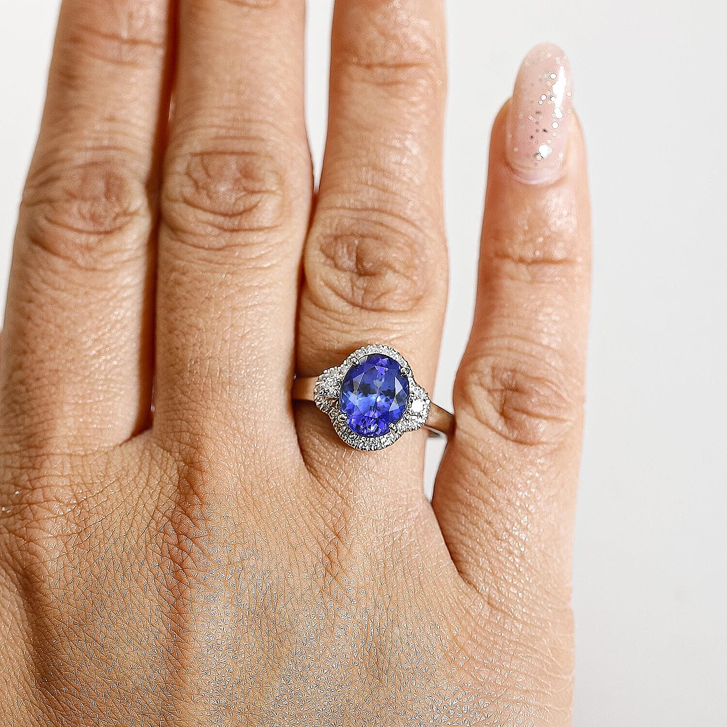 Rhapsody 950 Platinum AAAA Tanzanite, Diamond (E-F, VS) (0.35 cts) Ring (Size 7.0) (5.98 g) 3.00 ctw