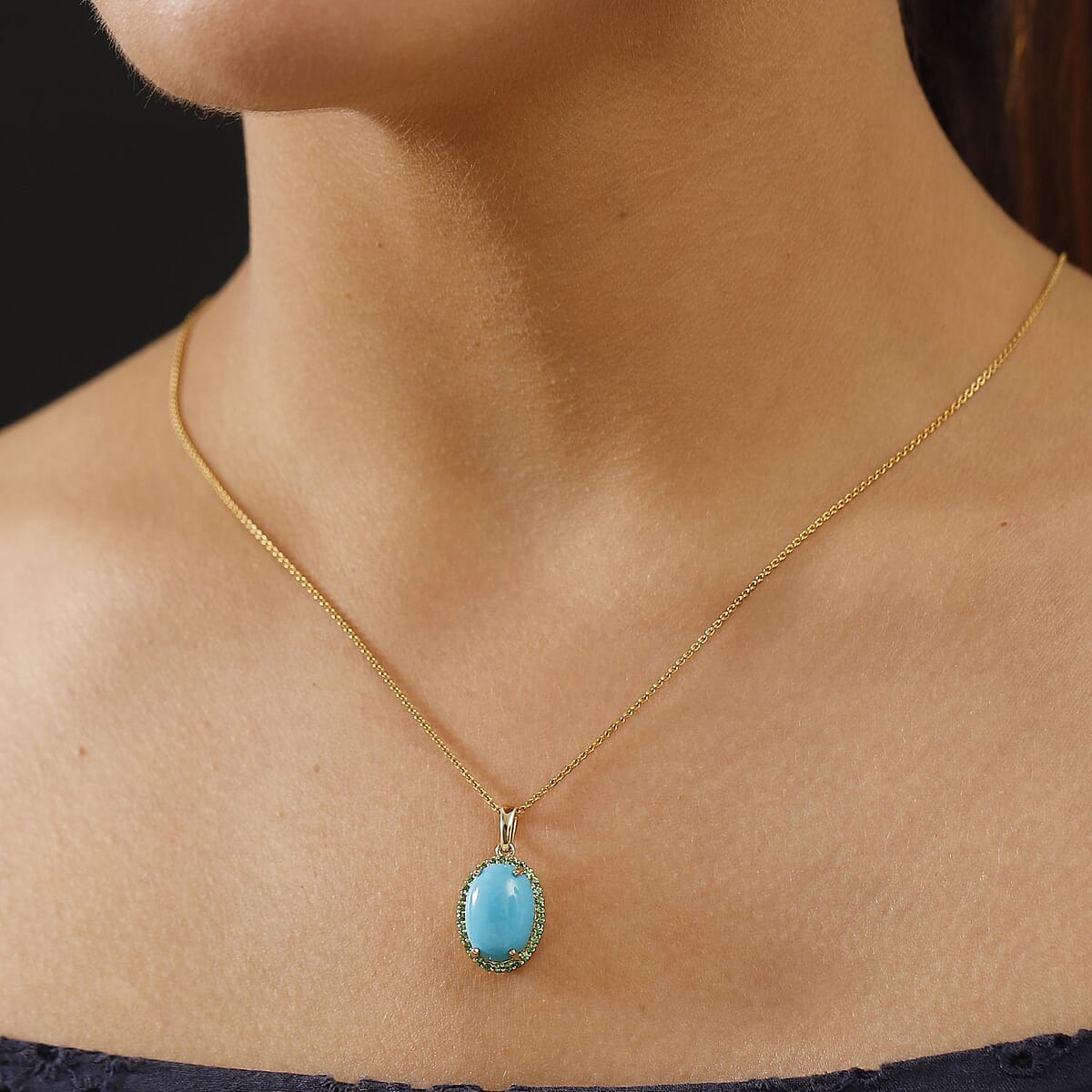 Luxoro Premium Sleeping Beauty Turquoise and Tsavorite Garnet 5.30 ctw Pendant without Chain in 10K Yellow Gold image number 2