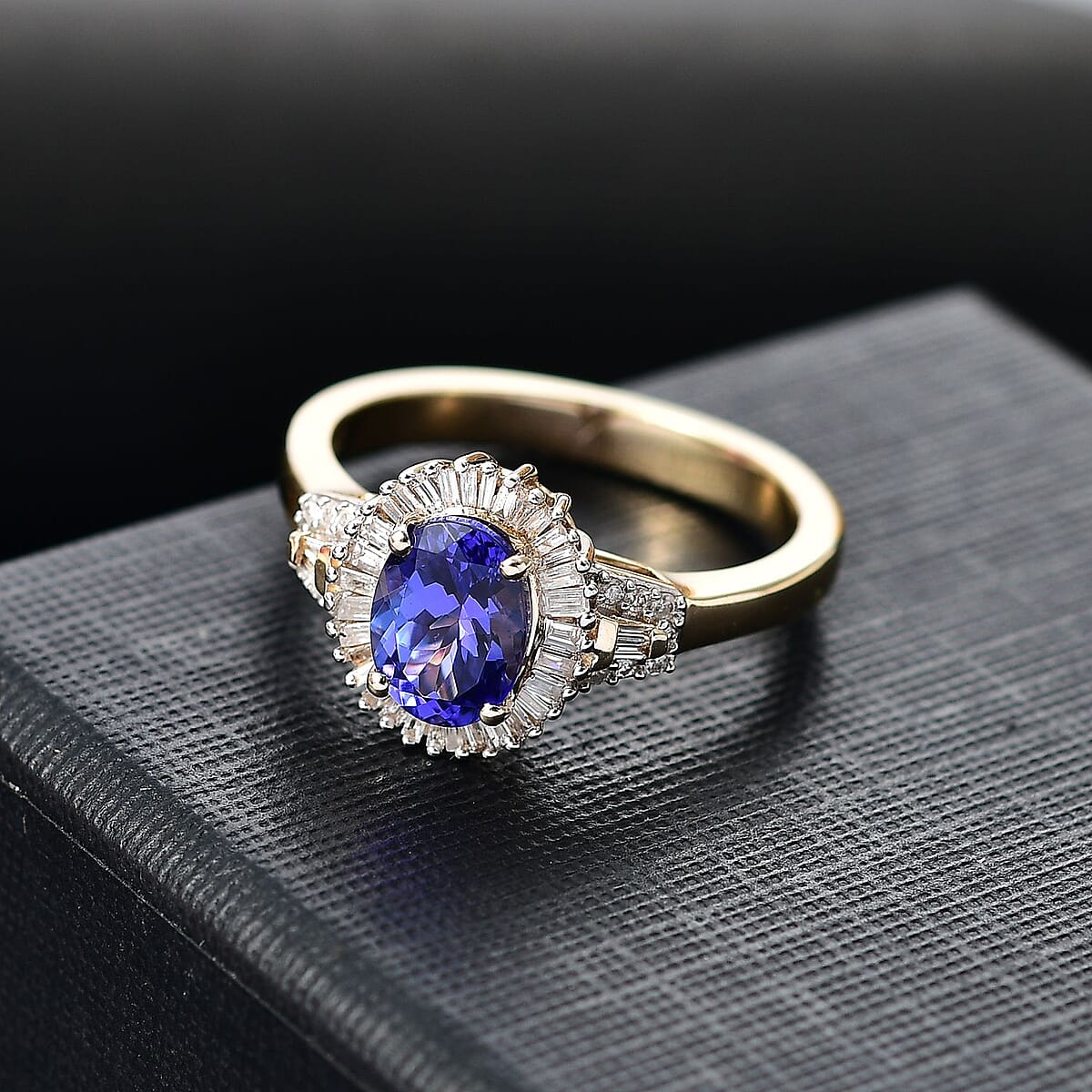 10K Yellow Gold  AA   Tanzanite ,  White Diamond  I2 Main Stone With Side Stone Ring ,  Gold Wt. 4.01 g 1.83 ctw image number 1