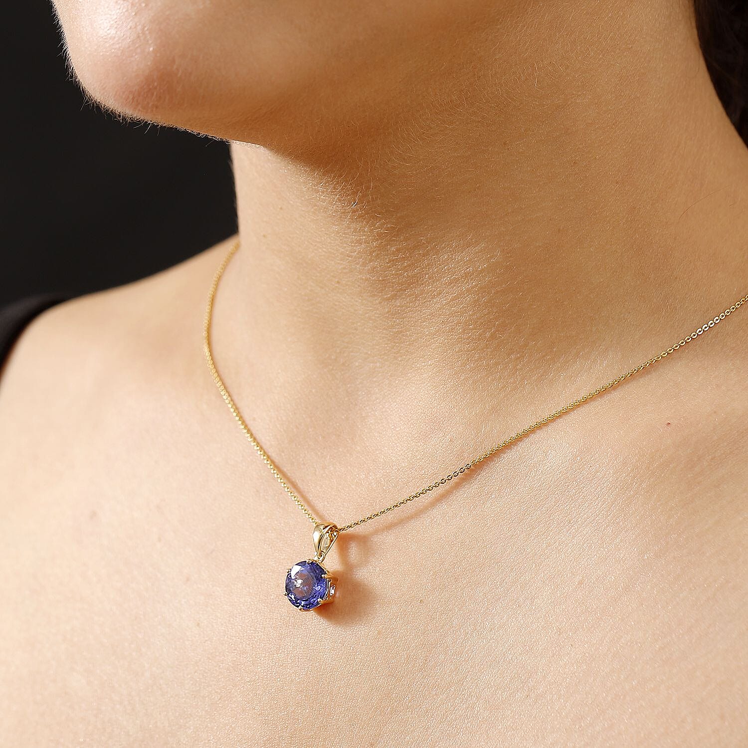 AAA Tanzanite 4.45 ctw Solitaire Pendant without Chain in 18K Yellow Gold
