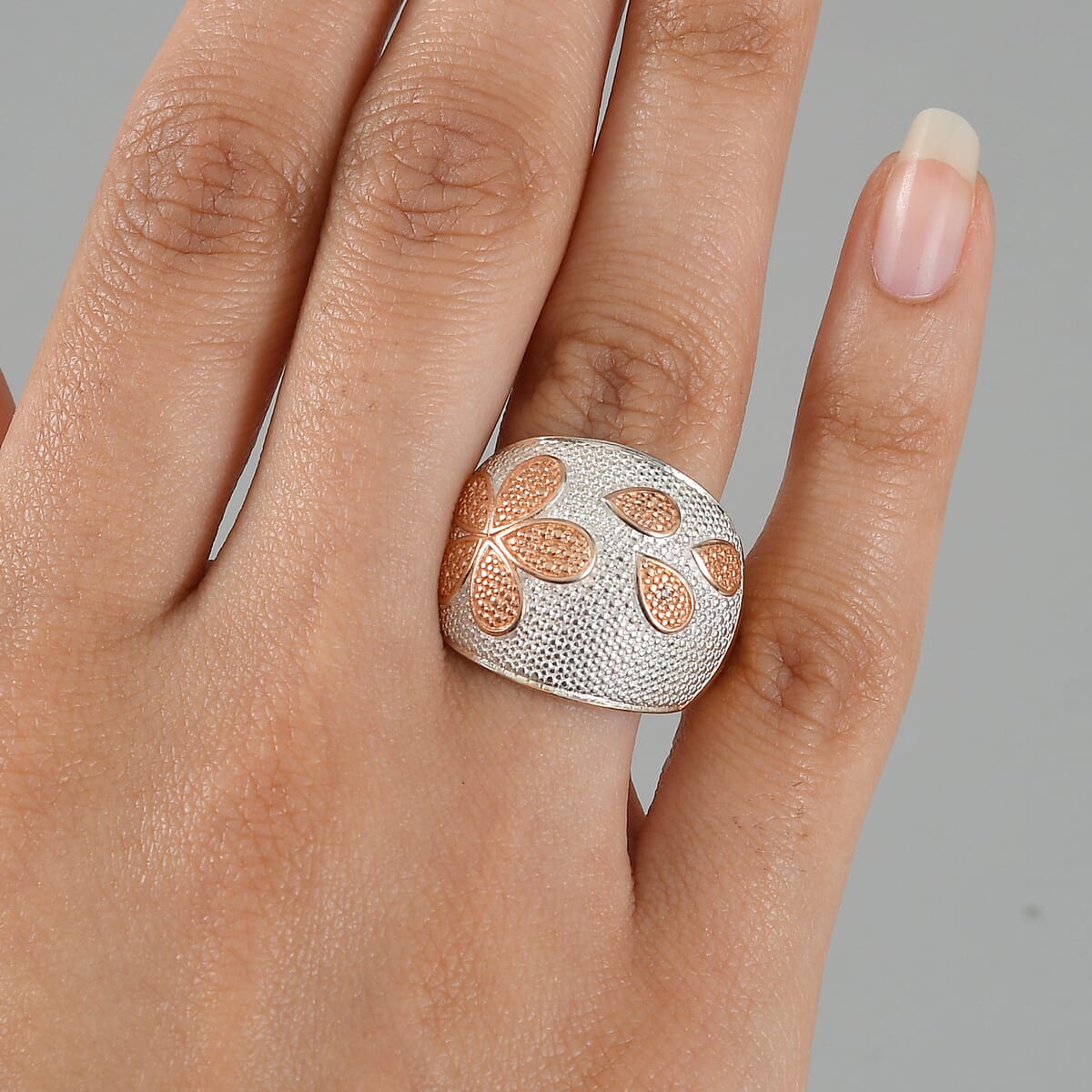Karis Natural Champagne Diamond Accent Star Fish Ring in 18K RG Plated (Size 6.0) image number 2