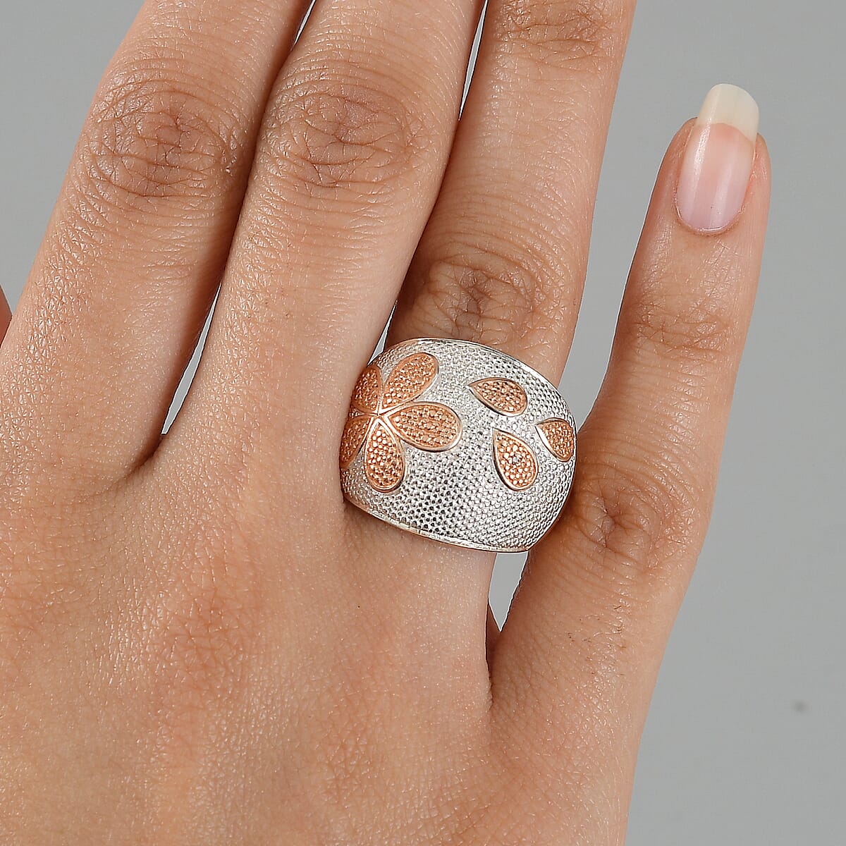 Karis Natural Champagne Diamond Accent Star Fish Ring in 18K RG Plated (Size 7.0) image number 2