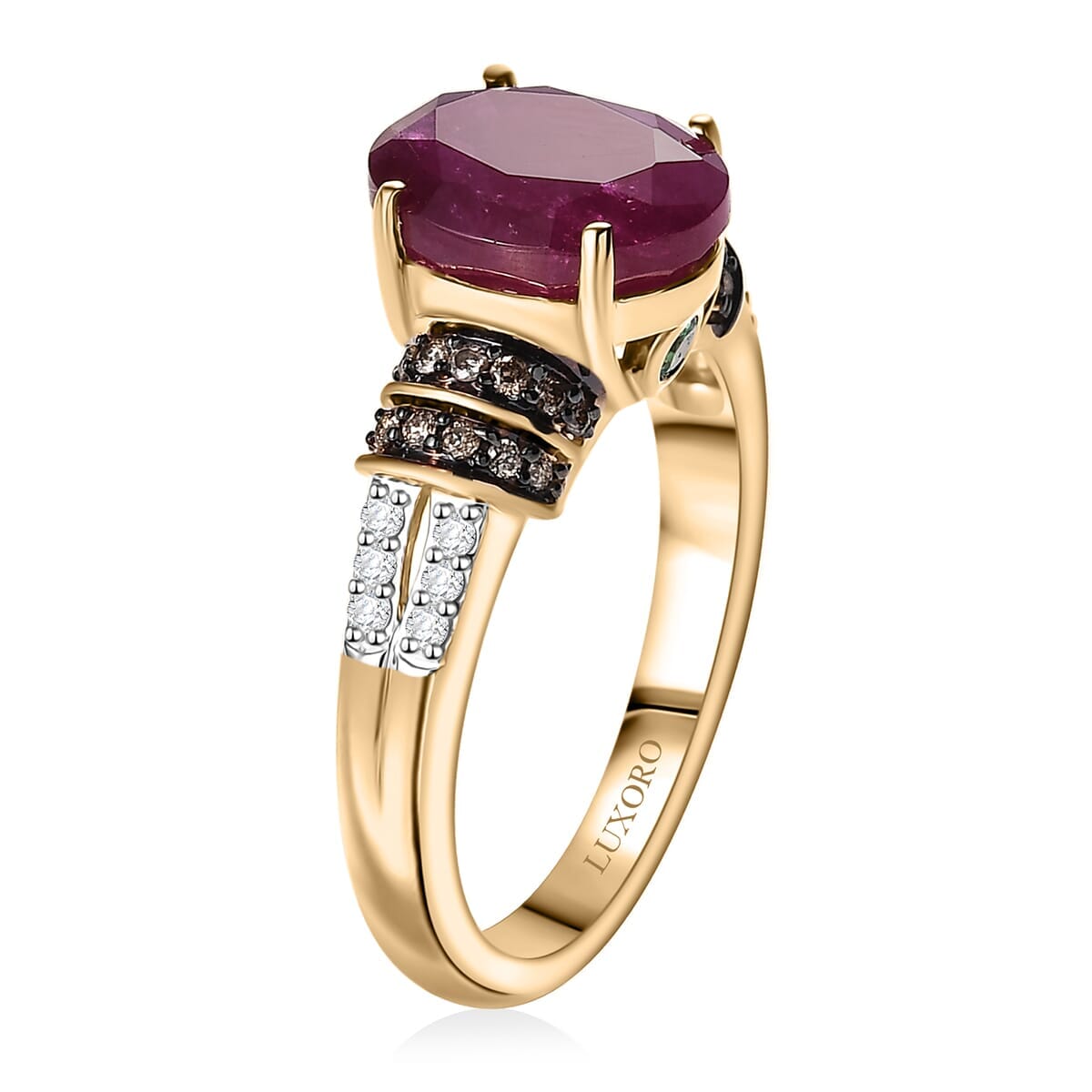 Luxoro 10K Yellow Gold AAA Montepuez Ruby, Boyaca Colombian Emerald, Natural Champagne and White Diamond (I2) (0.26 cts) Ring (Size 6.0) 4.76 ctw image number 3