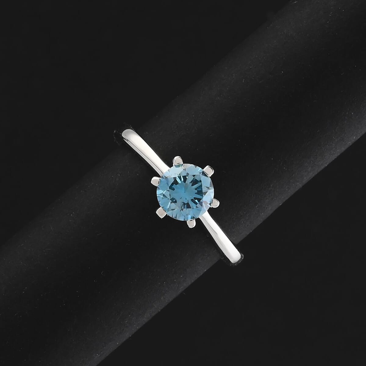 Luxuriant Lab Grown Blue Diamond VS 1.10 ctw Solitaire Ring in Sterling Silver (Size 9.0) image number 1