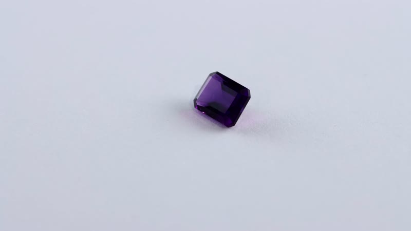 AAA African Amethyst (Oct 8x6 mm) 1.56 ctw