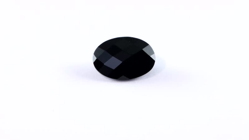 Black Onyx (Ovl 14x10 mm) 4.48 ctw