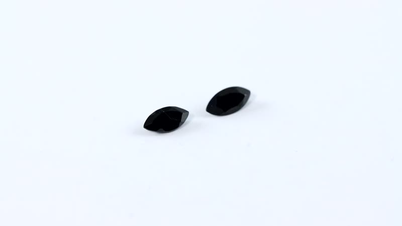 Thai Black Spinel (Mrq 6x3 mm) 0.56 ctw