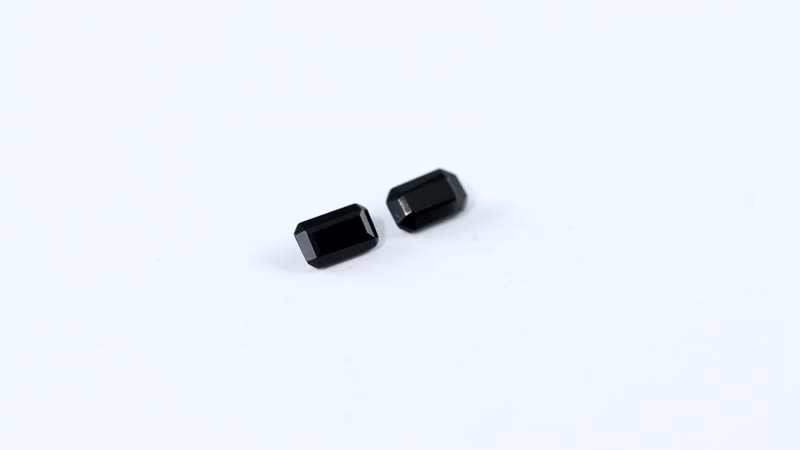 Thai Black Spinel Set of 2 (Oct 5x3 mm) 0.64 ctw