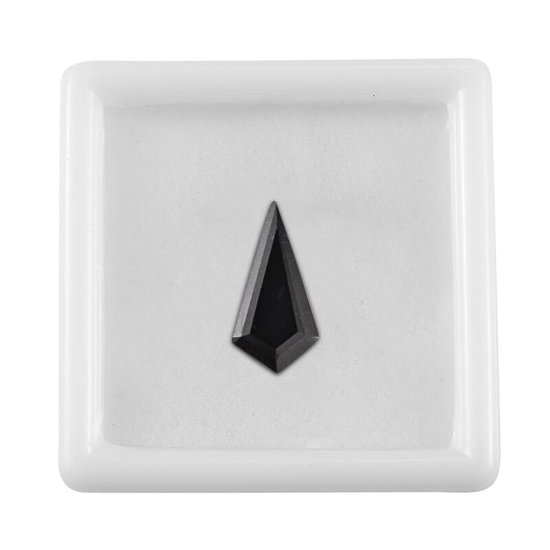 Australian Black Tourmaline (Kite 16x8 mm) 2.26 ctw