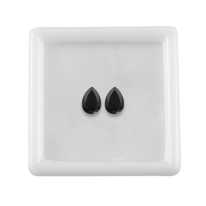 Australian Black Tourmaline Set of 2 (Pear 7x5 mm) 1.31 ctw