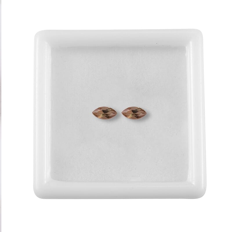AA Jenipapo Andalusite Set of 2 (Mrq 5x2.5 mm) 0.28 ctw