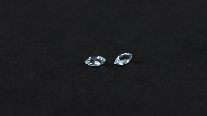 Goshenite Set of 2 (Mrq 5x2.5 mm) 0.20 ctw