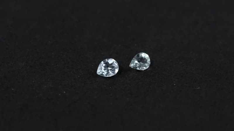 Goshenite Set of 2 (Pear 5x4 mm) 0.52 ctw