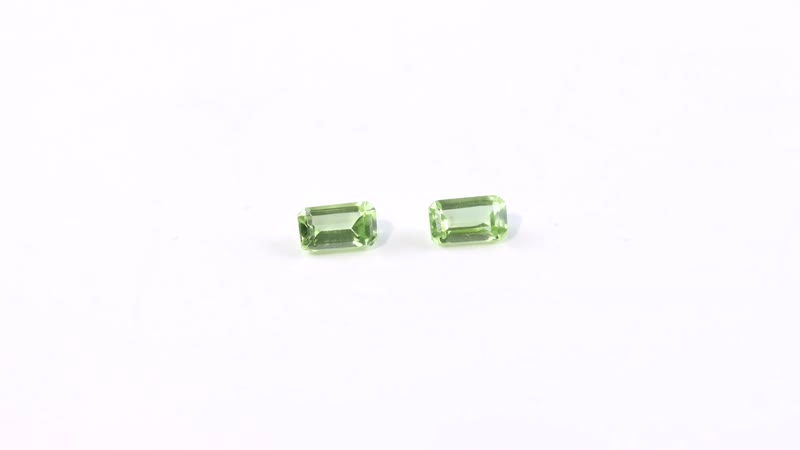 Hebei Peridot Set of 2 (Oct 5x3 mm) 0.59 ctw