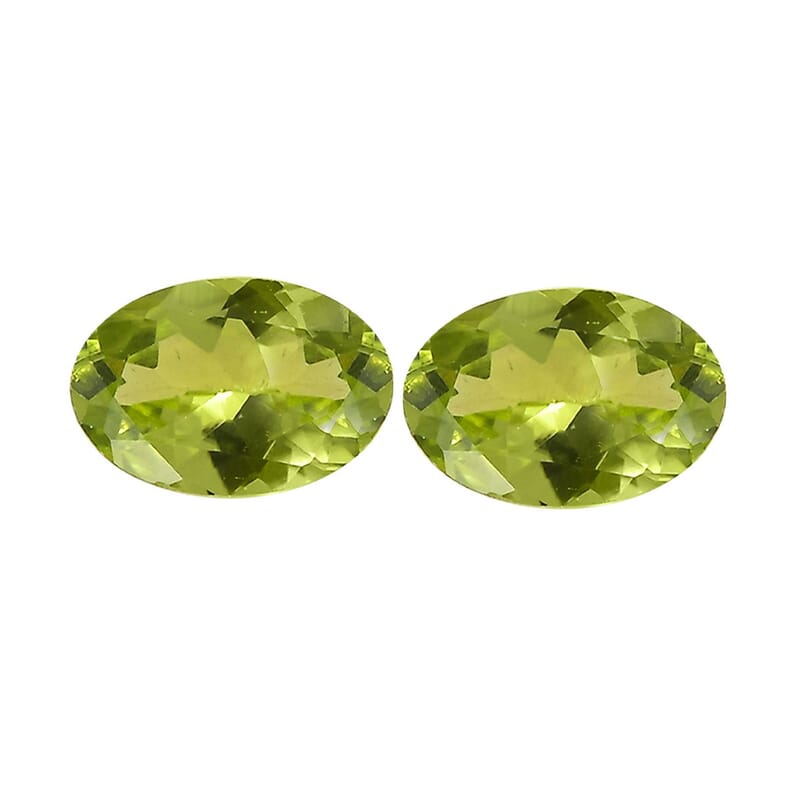 Hebei Peridot Set of 2 (Oval 6x4 mm) 0.93 ctw