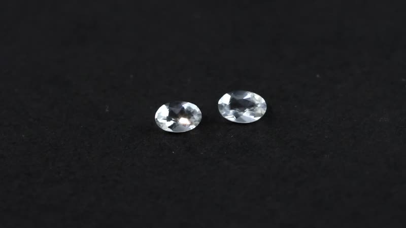 Petalite Set of 2 (Oval 6x4 mm) 0.59 ctw