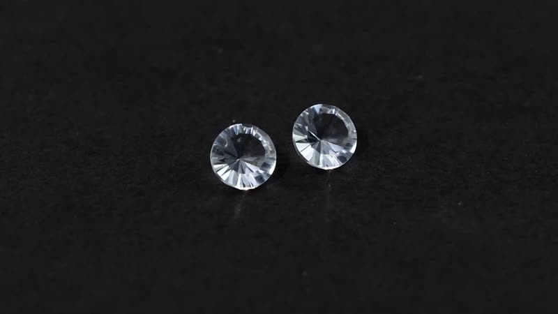 Petalite Set of 2 (Rnd 6 mm) 1.29 ctw