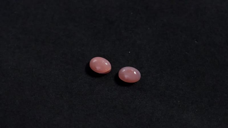 AA Peruvian Pink Opal Set of 2 (Ovl 6x4 mm) 0.78 ctw