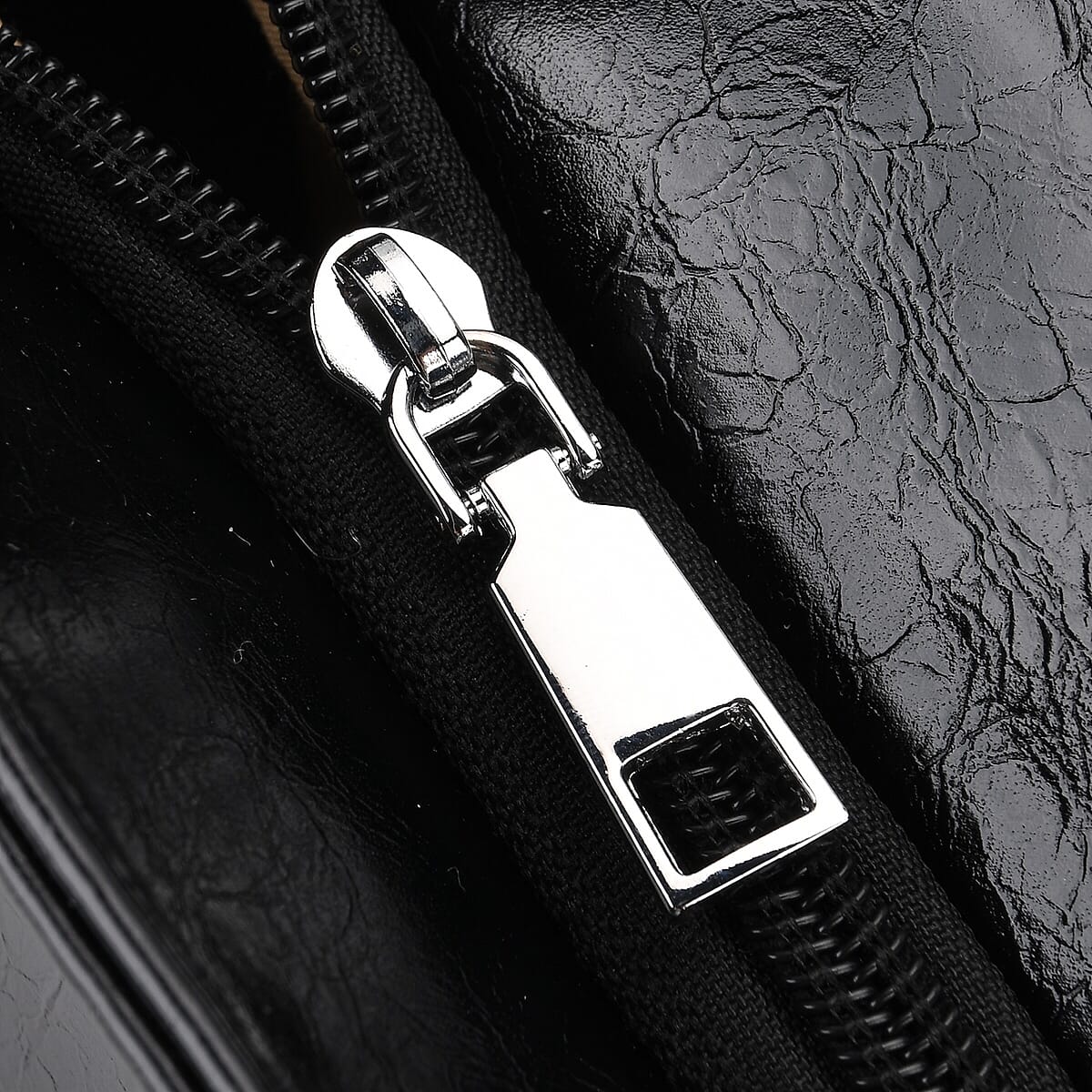 Black Faux Leather Punk Crossbody Bag with Shoulder Strap  image number 6