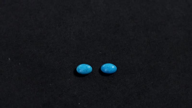 AA Kingman Turquoise Set of 2 (Oval 5x3 mm) 0.40 ctw