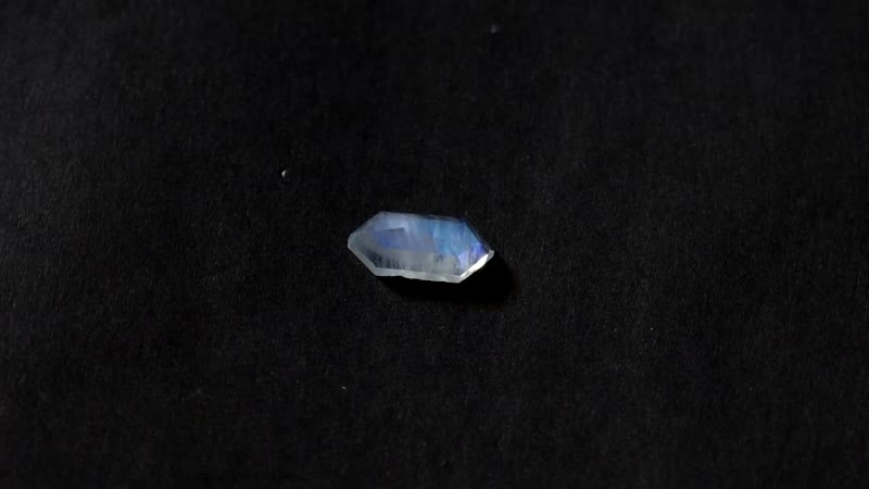AA Rainbow Moonstone (Fancy 11x5 mm) 1.28 ctw