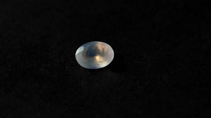 AA Rainbow Moonstone (Oval 11x8 mm) 2.71 ctw