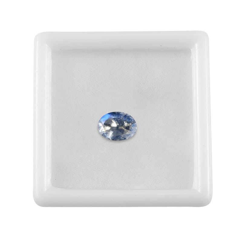 AAA Rainbow Moonstone (Oval 8x6 mm) 1.03 ctw