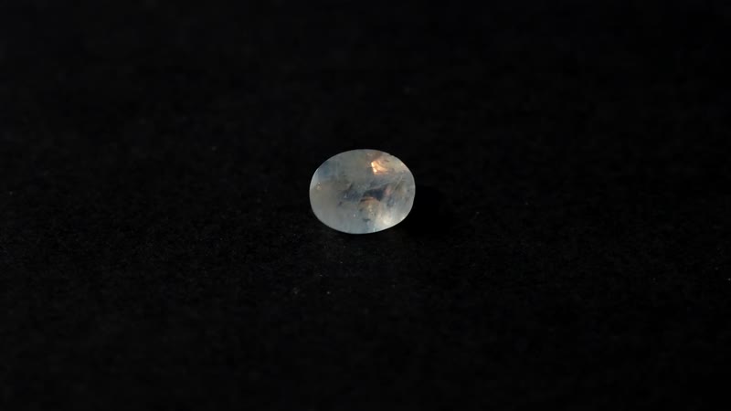 Rainbow Moonstone (Oval 9x7 mm) 1.66 ctw
