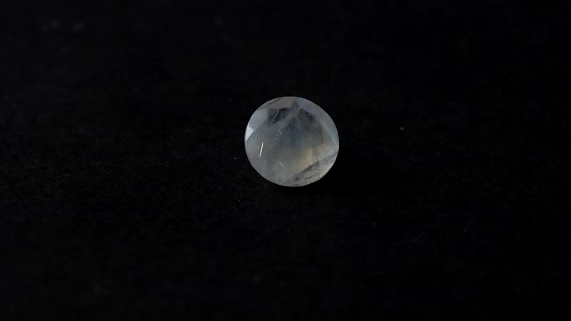 Rainbow Moonstone (Rnd 10 mm) 3.18 ctw