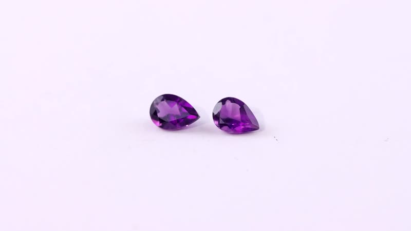 AA African Amethyst (Pear 7x5 mm) 1.11 ctw