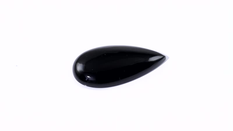 Black Onyx (Pear 30x15 mm) 17.60 ctw