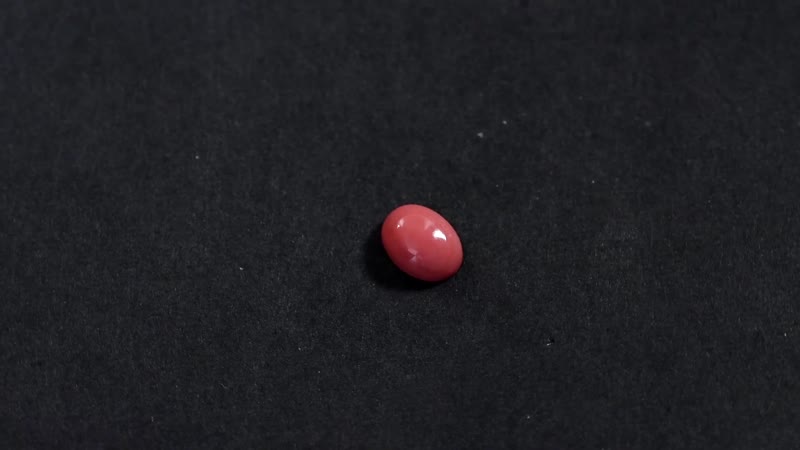 Peach Opal (Ovl 7x4 mm) 0.55 ctw