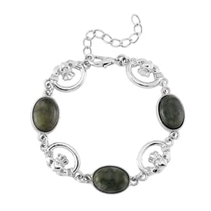 Connemara Marble 30.00 ctw Claddagh Bracelet in Silvertone (7-9.0In) 