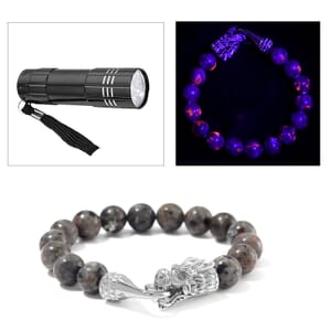 Natural Yooperlite 150.00 ctw 10mm Beaded Dragon Bracelet in Stainless Steel (7.25 In) with Free UV Flash Light