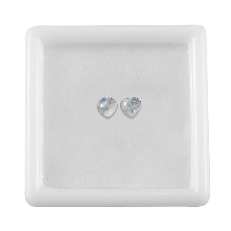 Rainbow Moonstone (Hrt 5 mm) 1.01 ctw
