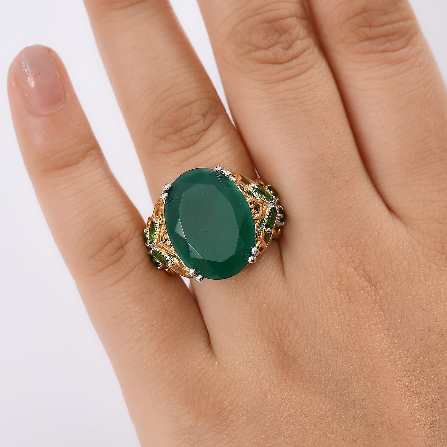 Karis Verde Onyx and Chrome Diopside 12.90 ctw Ring 18K YG Plated and Platinum Bond (Size 10.0)