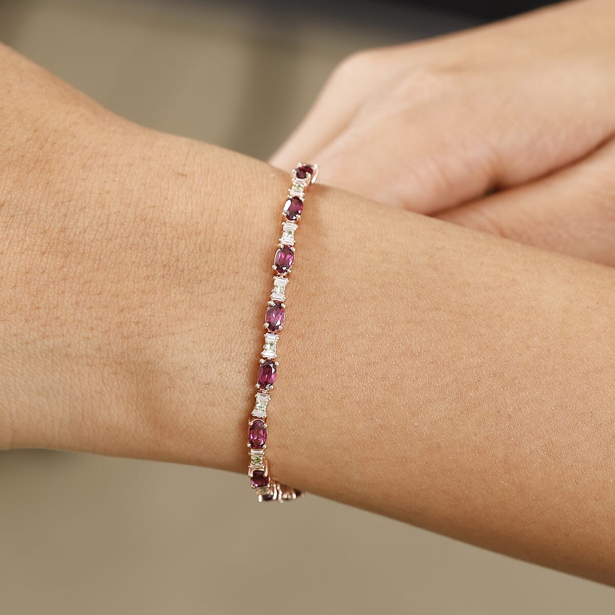 D'Joy Premium Radiant Ember Garnet and Multi Gemstone 6.75 ctw Twilight Spark Bracelet in 18K Vermeil RG Over Sterling Silver (7.25 In) image number 2