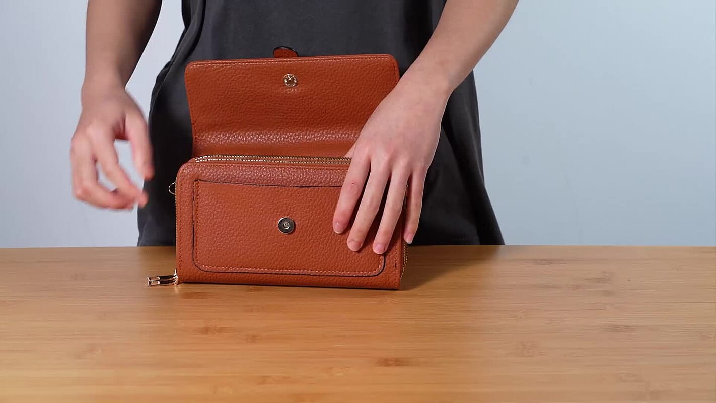 Black Solid Faux Leather Crossbody Wallet (7.87"x1.97"x4.72") with Shoulder Strap